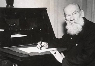 El escritor ruso Leon Tolstoi