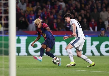 El Barça explota sus virtudes y sufre sus defectos