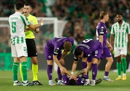 Cataldi, prácticamente descartado, y Dodo, a la espera de entrar en la lista para el Fiorentina - Betis