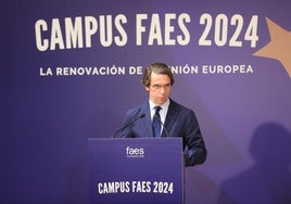 Génova evita alinearse con la ofensiva lanzada por FAES contra Vox y Sánchez