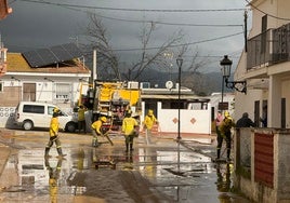 Dos inundaciones en cinco meses en Cártama:  Doña Ana trata de volver a la vida