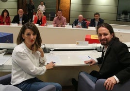 Pablo Iglesias se desquita con Yolanda Díaz en su último libro y la compara con Errejón: «Se enamoró de la fama y cambió»