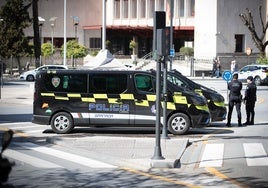 El mando de la Policía Local de Granada acusado de maltratar su mujer pasa a ser jefe de estudios del cuerpo