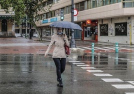 Alerta naranja en Valencia por tormentas: Emergencias recomienda extremar las precauciones