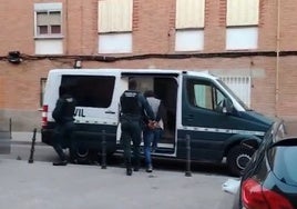 Detienen a dos dominicanos por el asesinato planificado de un compatriota en Carballo (La Coruña)