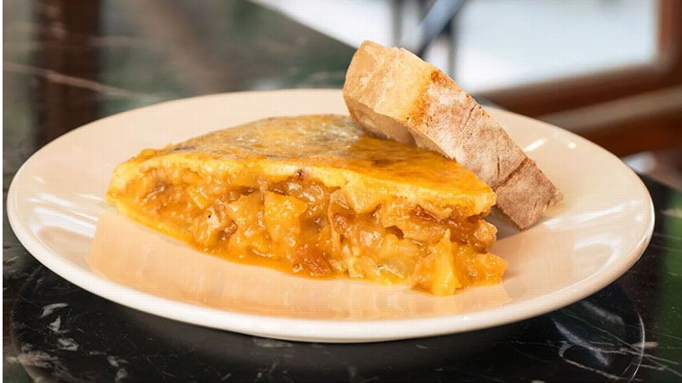 La tortilla de patatas de Cotxino en Marbella