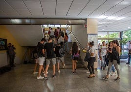 Sólo Matemáticas y Aparejadores tendrán más plazas en 2026 en la Universidad de Sevilla