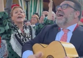 Siempre Así la lía en la Feria de Sevilla con 'Cuando vuelva a Sevilla en primavera'