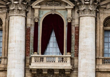 Cónclave para el nuevo Papa, en directo: hora de la fumata hoy, blanca o negra, votaciones y última hora desde el Vaticano