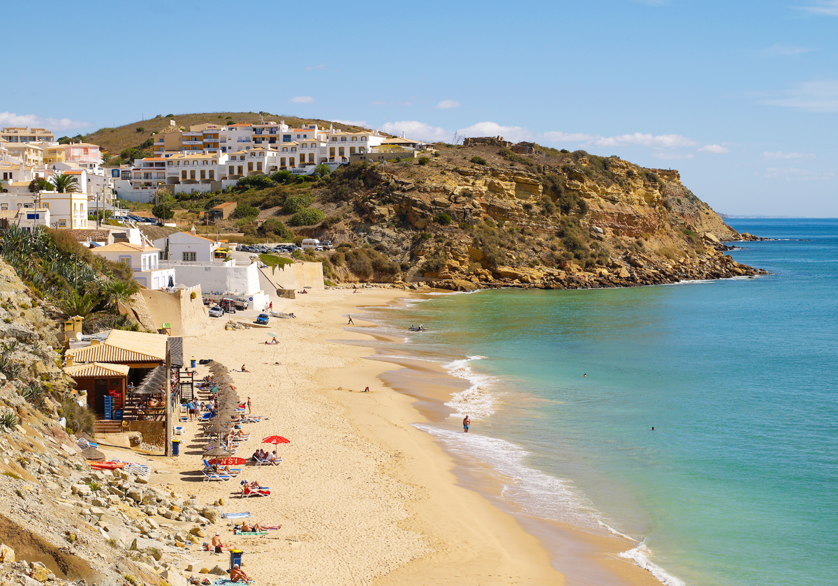 Imagen del pueblo de Burgau, en el Algarve portugués