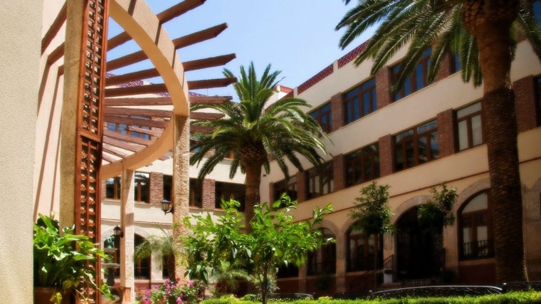 Imagen de una zona exterior del balneario