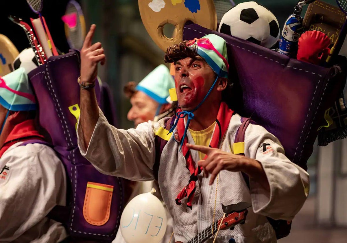 La murga ayamontina 'Ni Messi ni Picasso, papá arme caso' abrirá las semifinales