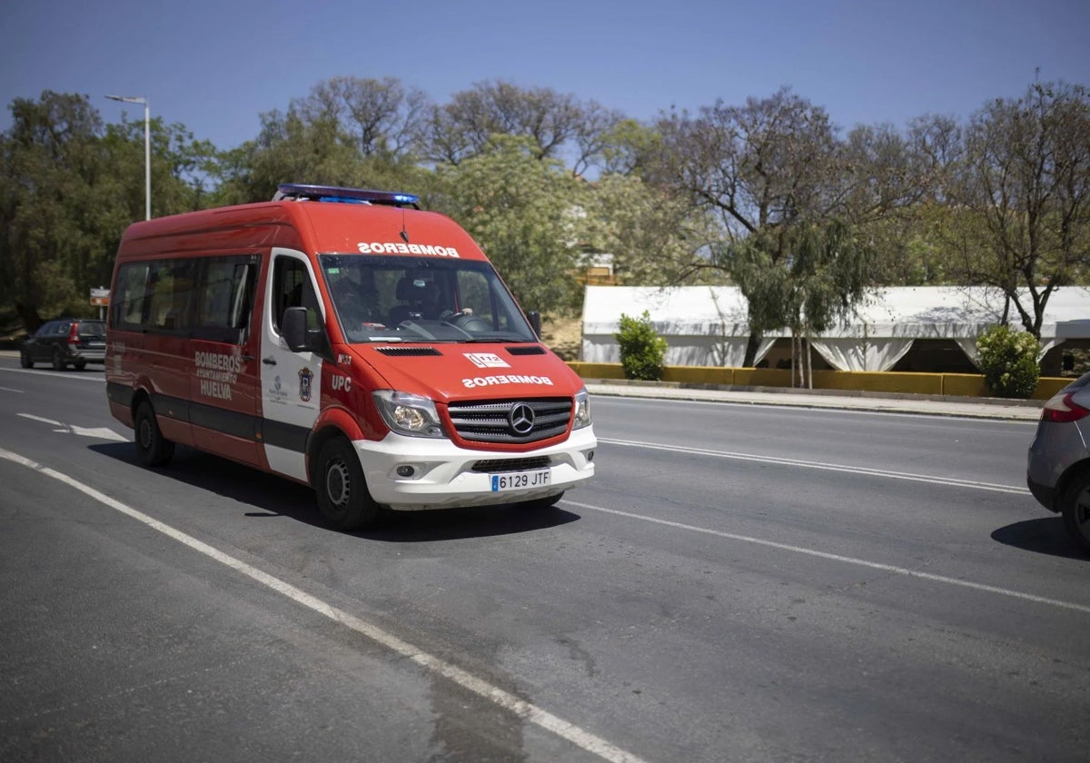 Los bomberos han realizado una treintena de rescates de personas atrapadas en ascensores