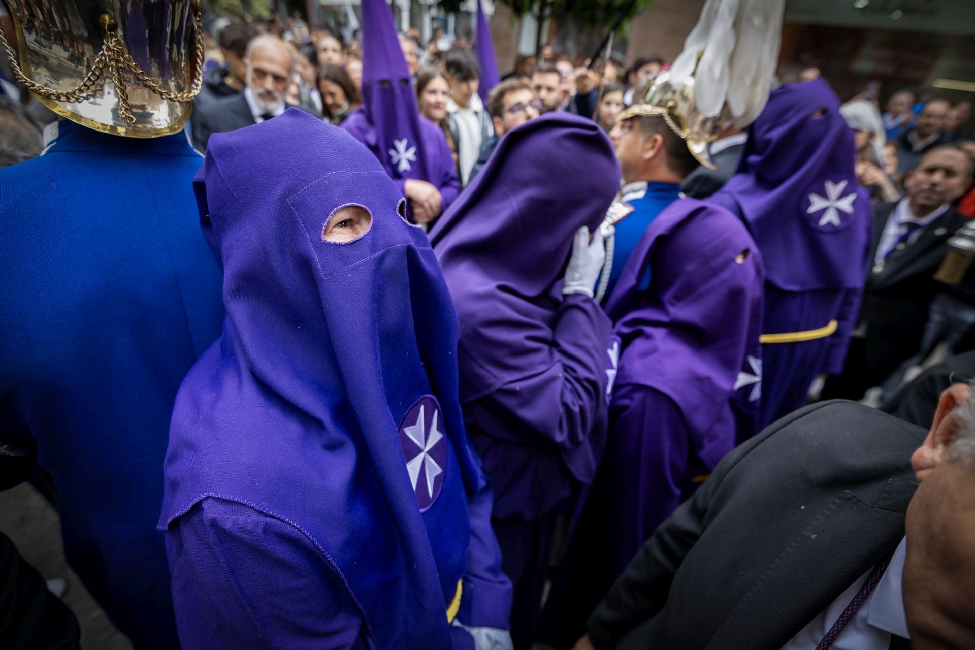 Madrugá de Huelva: Éxtasis de felicidad con el Nazareno y su Madre de la Amargura