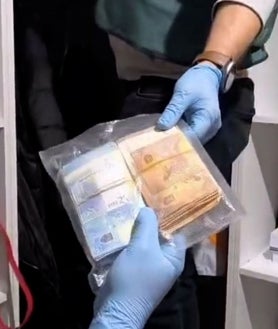 Imagen secundaria 2 - Distintas imágenes de la operación policial