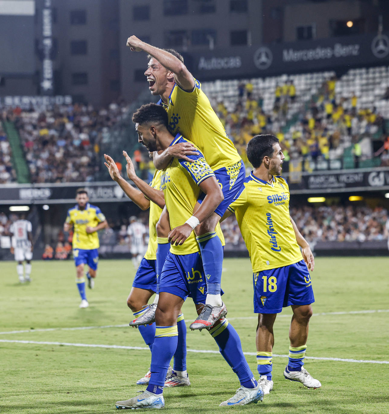 El Castellón - Cádiz CF, en imágenes