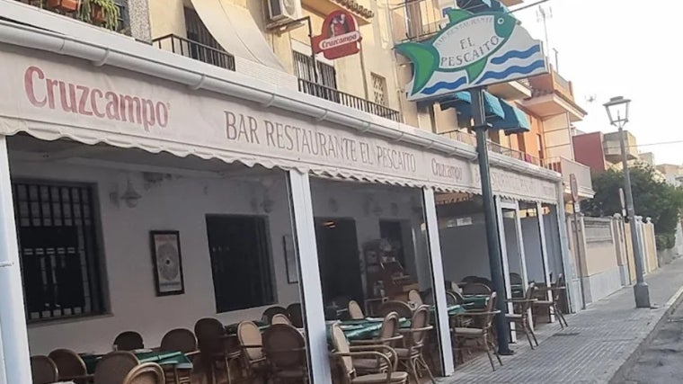 Fachada del restaurante El Pescaíto en El Puerto de Santa María