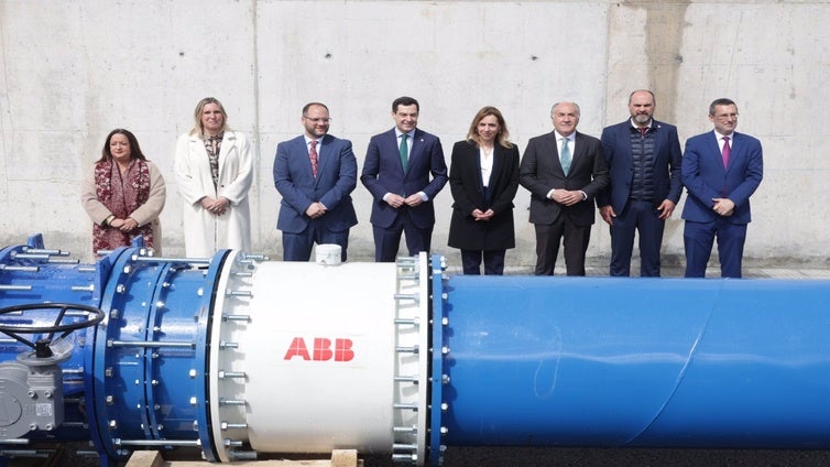 Juanma Moreno pide al Gobierno que tras las últimas lluvias no ralentice la inversión en las infraestructuras hídricas