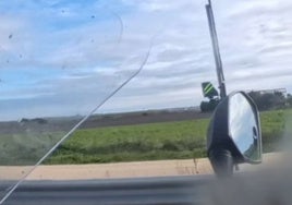 Un motorista alerta del nuevo escondite que usa la DGT para los radares móviles: «¡Poner el radar ahí es ilegal!»