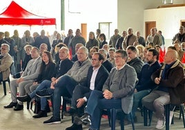 Patxi López defiende desde Alcalá del Valle que es compatible la inversión en seguridad y en política social