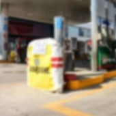 Cartel que ha rezado en más de una gasolinera gaditana