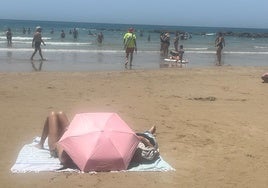 La temporada media de playas se prolonga en Cádiz hasta finales de septiembre en los servicios de socorrismo y salvamento