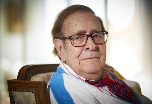 Entrevista de archivo a Ramón Tamames.